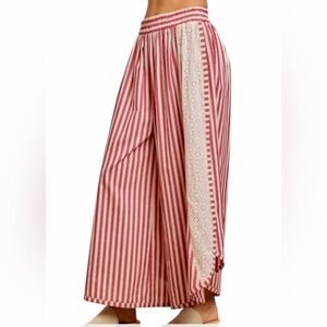 299. Women’s Floral Eyelet Lace Stripe Oversized Pant NWT